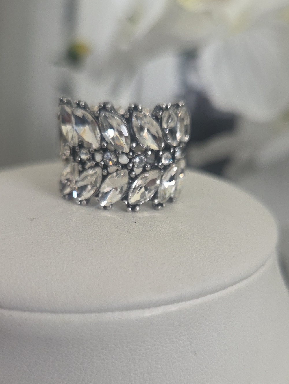 Paparazzi Cache Money White Ring NWT